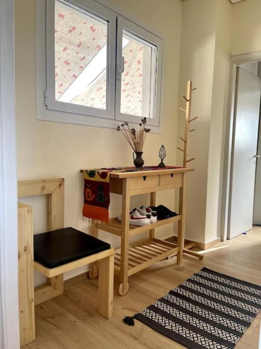 Top Floor Apartment At Petrolona With Big Balcony Atene Esterno foto