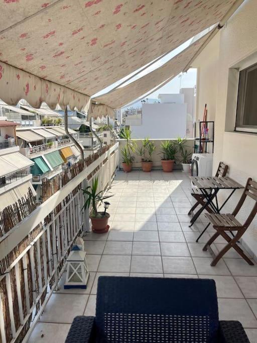 Top Floor Apartment At Petrolona With Big Balcony Atene Esterno foto